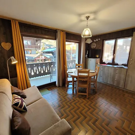 Lumineux Et Bien Agence En Plein Centre, Proche Pistes, Pour 2 A 4 Personnes - Fr-1-598-157 Apartamento Les Gets